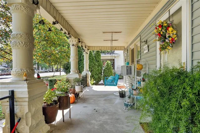 $230,000 | 417 South 2nd Street, Odessa, MO 64076