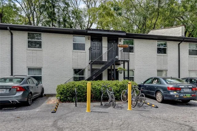 $212,500 | 351 Cherokee Avenue Southeast, Unit 8, Atlanta, GA 30312