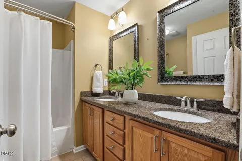 $925,000 | 1703 Charlion Downs Lane, Apex, NC 27502