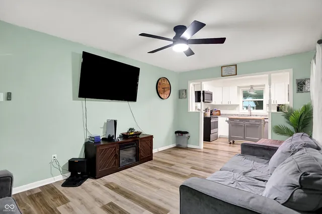 $299,900 | 138 Schores Lane, Bedford, IN 47421