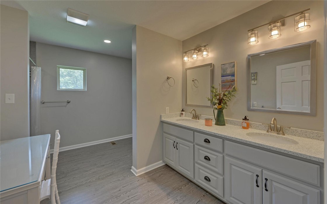 309 Crumps Road Hartwell, GA 30643 - Photo 12 of 50 Gallery Image 12