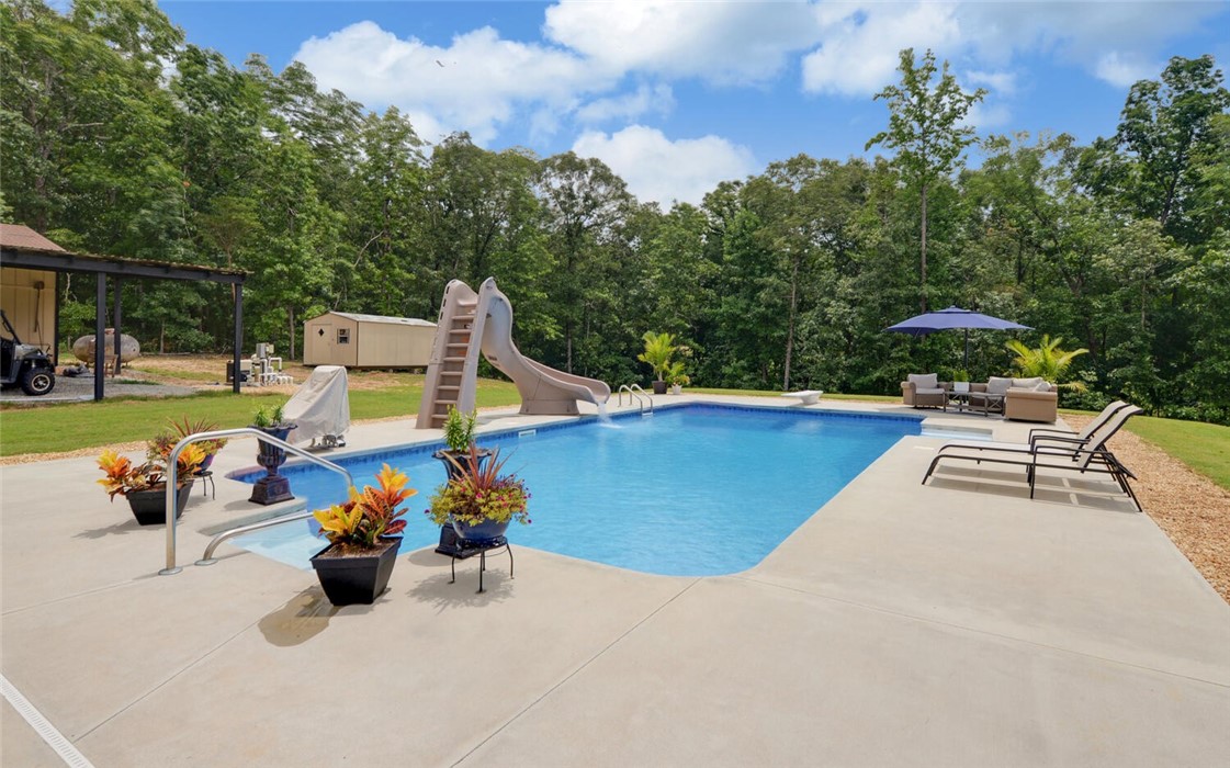 309 Crumps Road Hartwell, GA 30643 - Photo 32 of 50 Gallery Image 32