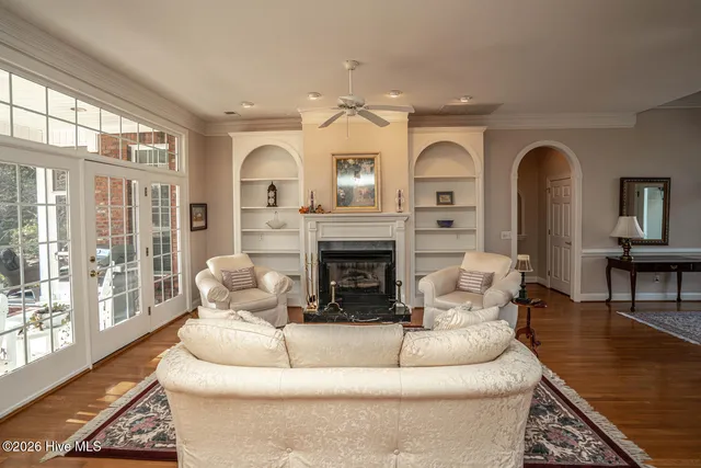 $760,000 | 523 Candlewick Lane Southwest, Ocean Isle Beach, NC 28469