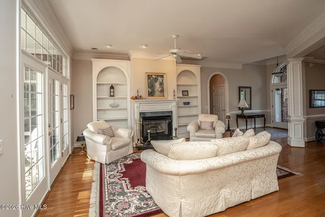 $760,000 | 523 Candlewick Lane Southwest, Ocean Isle Beach, NC 28469