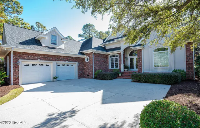 $760,000 | 523 Candlewick Lane Southwest, Ocean Isle Beach, NC 28469