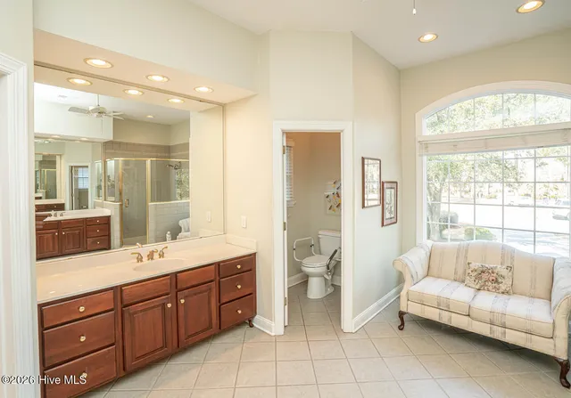 $760,000 | 523 Candlewick Lane Southwest, Ocean Isle Beach, NC 28469