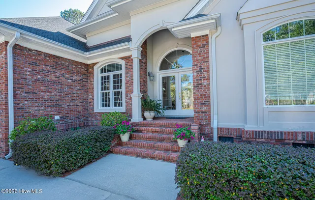 $760,000 | 523 Candlewick Lane Southwest, Ocean Isle Beach, NC 28469