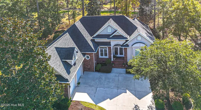 $760,000 | 523 Candlewick Lane Southwest, Ocean Isle Beach, NC 28469