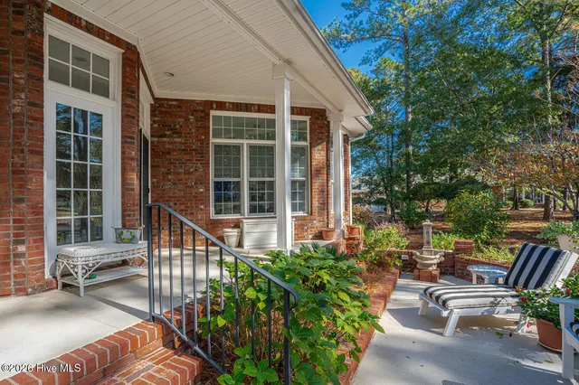 $760,000 | 523 Candlewick Lane Southwest, Ocean Isle Beach, NC 28469