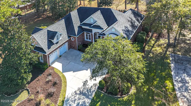 $760,000 | 523 Candlewick Lane Southwest, Ocean Isle Beach, NC 28469