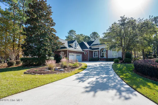 $760,000 | 523 Candlewick Lane Southwest, Ocean Isle Beach, NC 28469