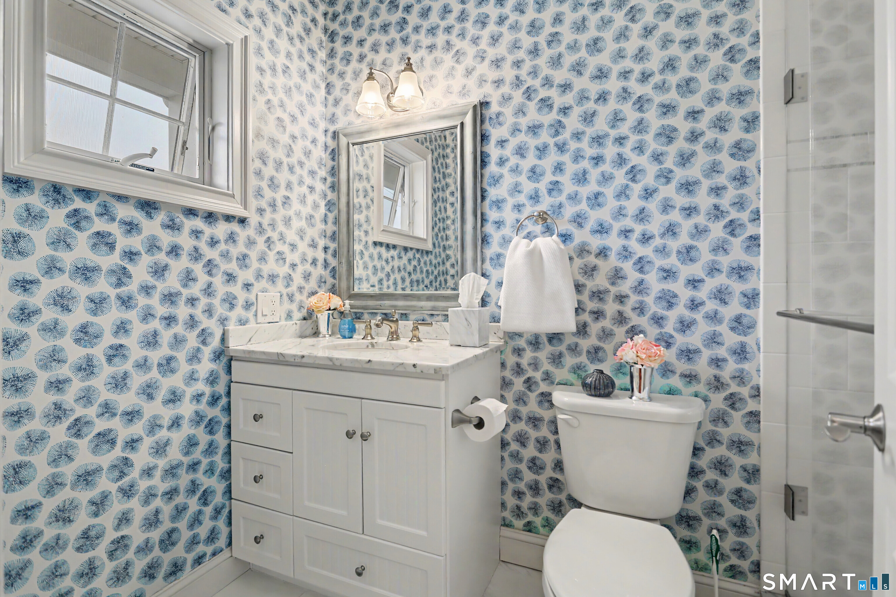 787 Rowland Road Fairfield, CT 06824 - Photo 15 of 35