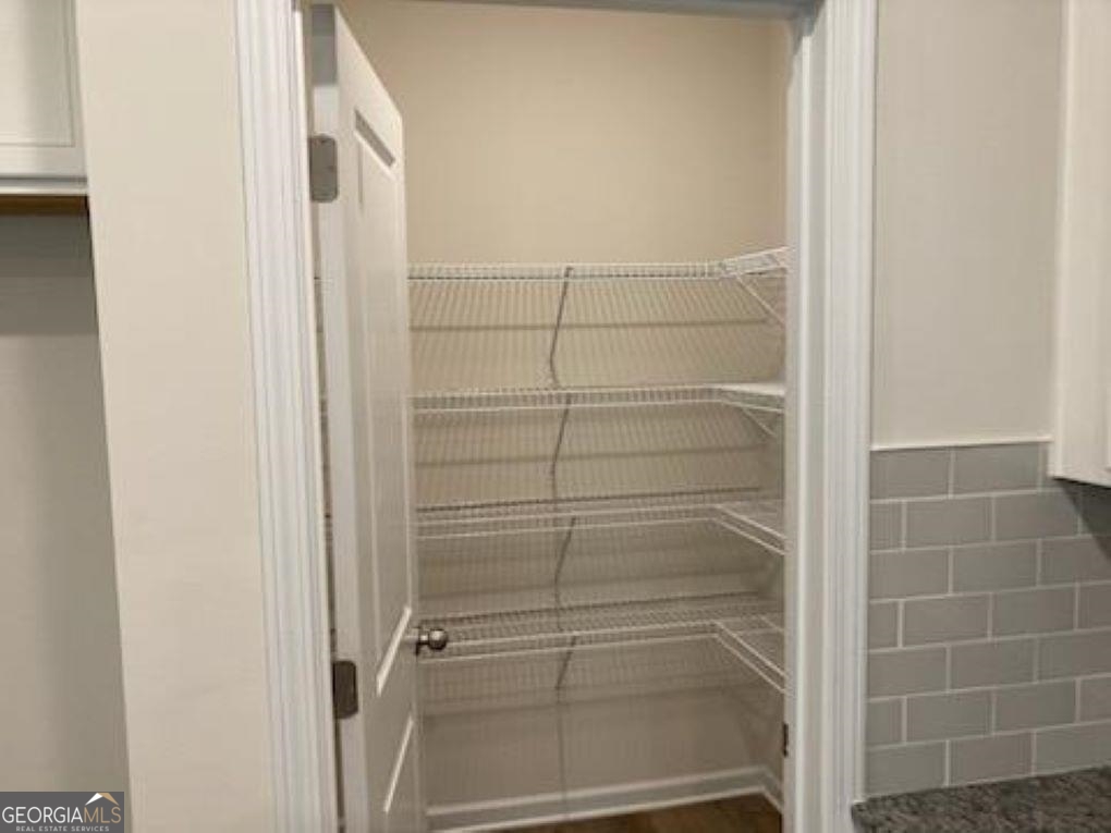 4004 Riverchess Lane Southwest Atlanta, GA 30331 - Photo 23 of 29