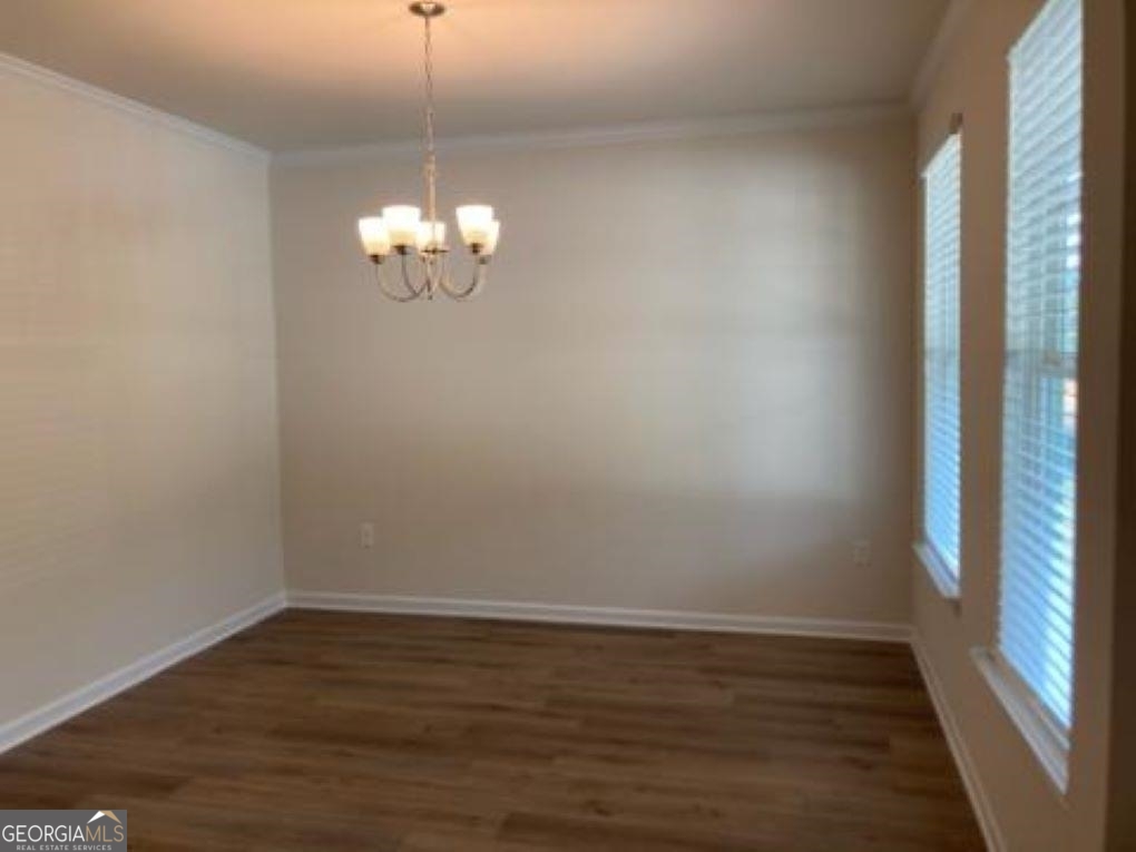 4004 Riverchess Lane Southwest Atlanta, GA 30331 - Photo 5 of 29