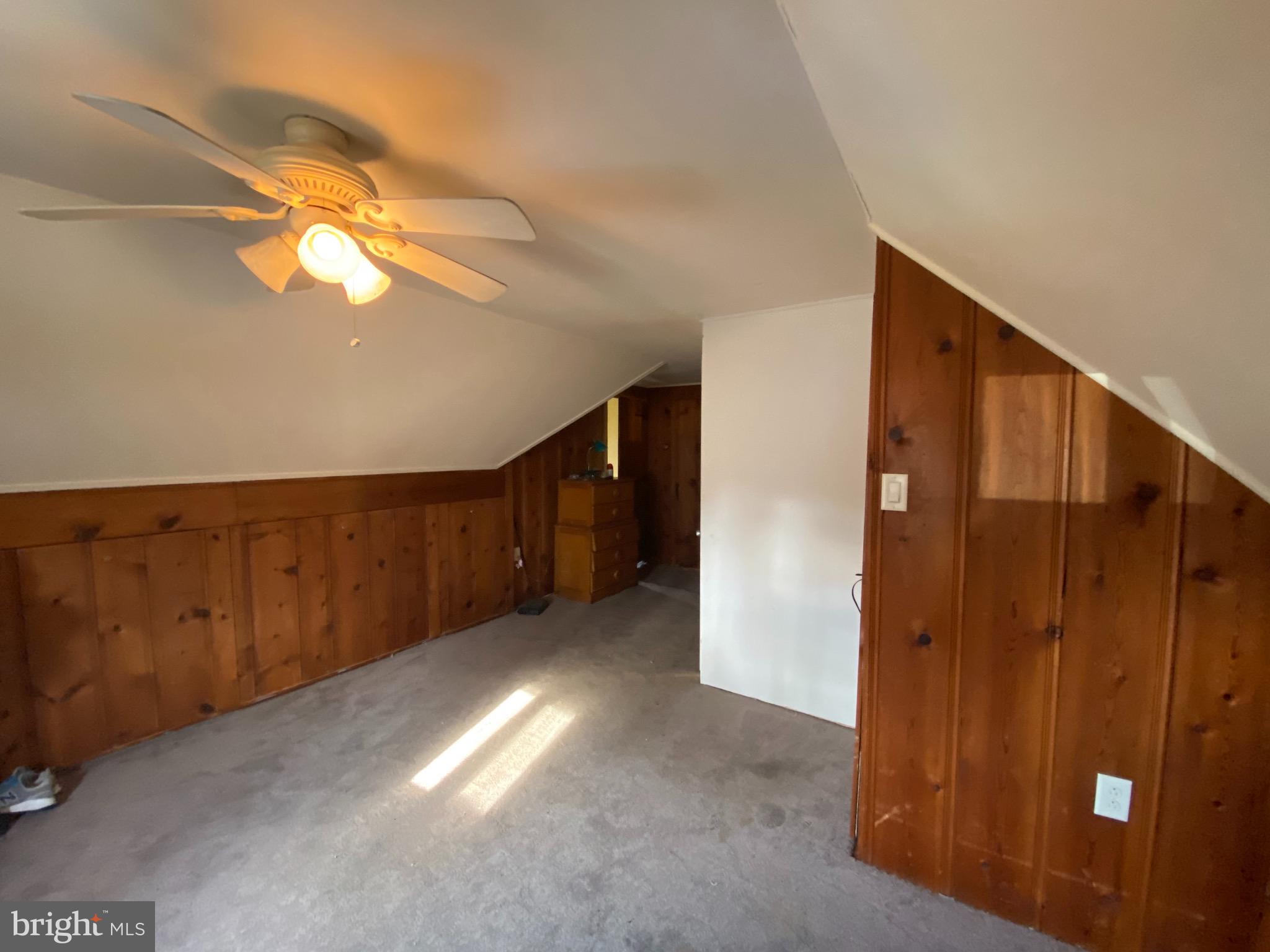 9209 Andover Road Philadelphia, PA 19114 - Photo 15 of 23 Second Floor Bedroom