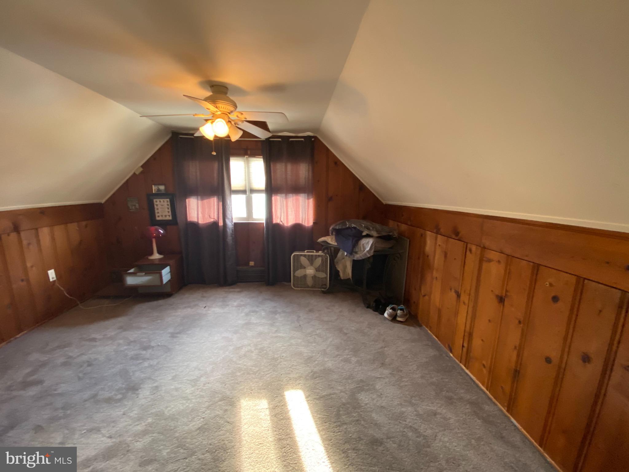 9209 Andover Road Philadelphia, PA 19114 - Photo 17 of 23 Second Floor
