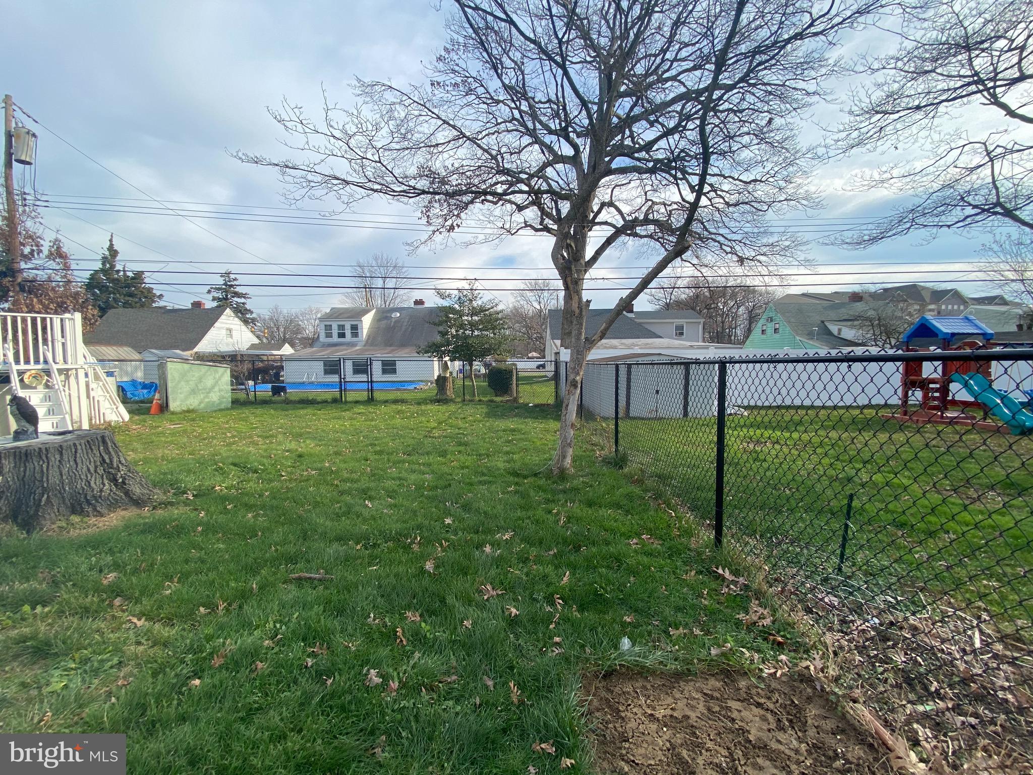 9209 Andover Road Philadelphia, PA 19114 - Photo 21 of 23 Rear Yard with new fencing