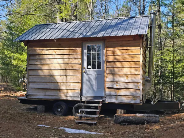 $179,900 | 199 Morrill Street, Buckfield, ME 04220