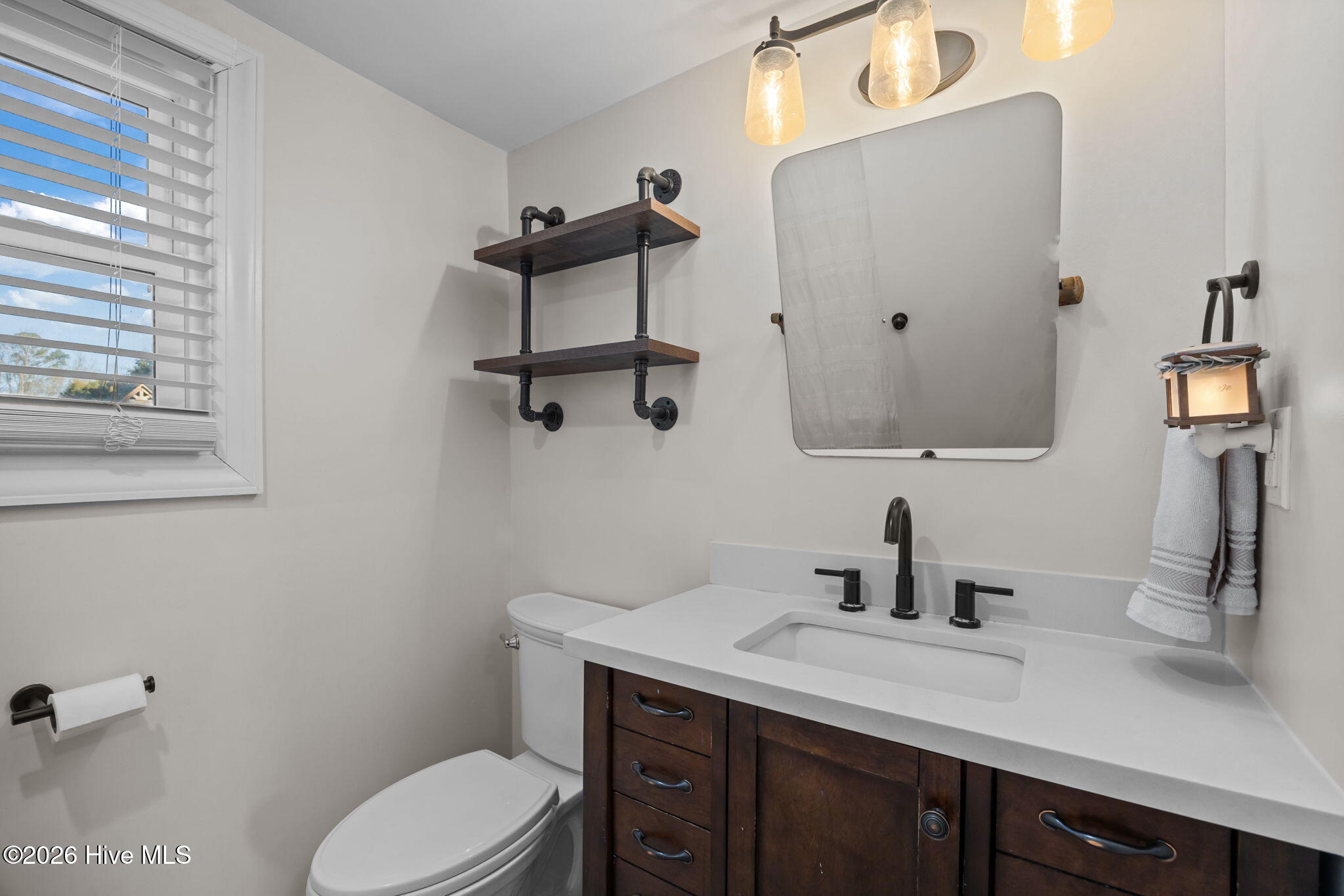 5947 Elks Road Grimesland, NC 27837 - Photo 22 of 54 Bathroom 1