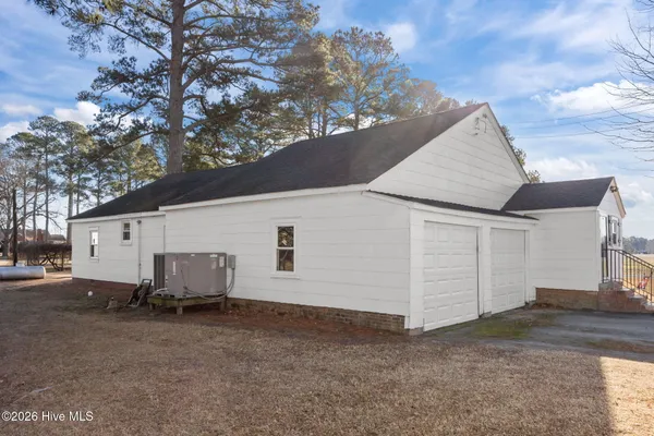 $295,000 | 5947 Elks Road, Grimesland, NC 27837