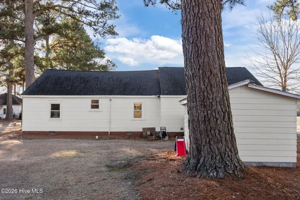 $295,000 | 5947 Elks Road, Grimesland, NC 27837