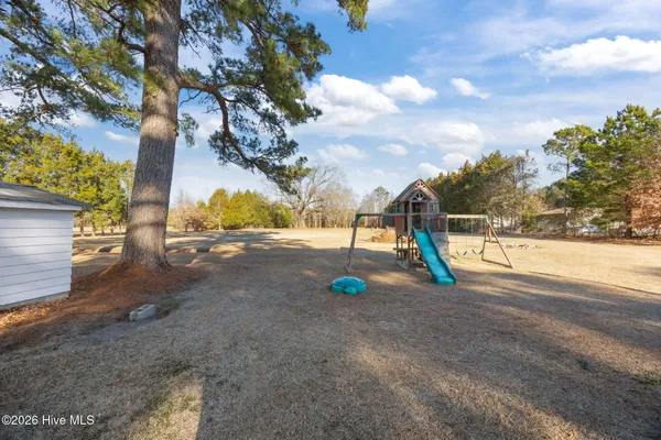 $295,000 | 5947 Elks Road, Grimesland, NC 27837