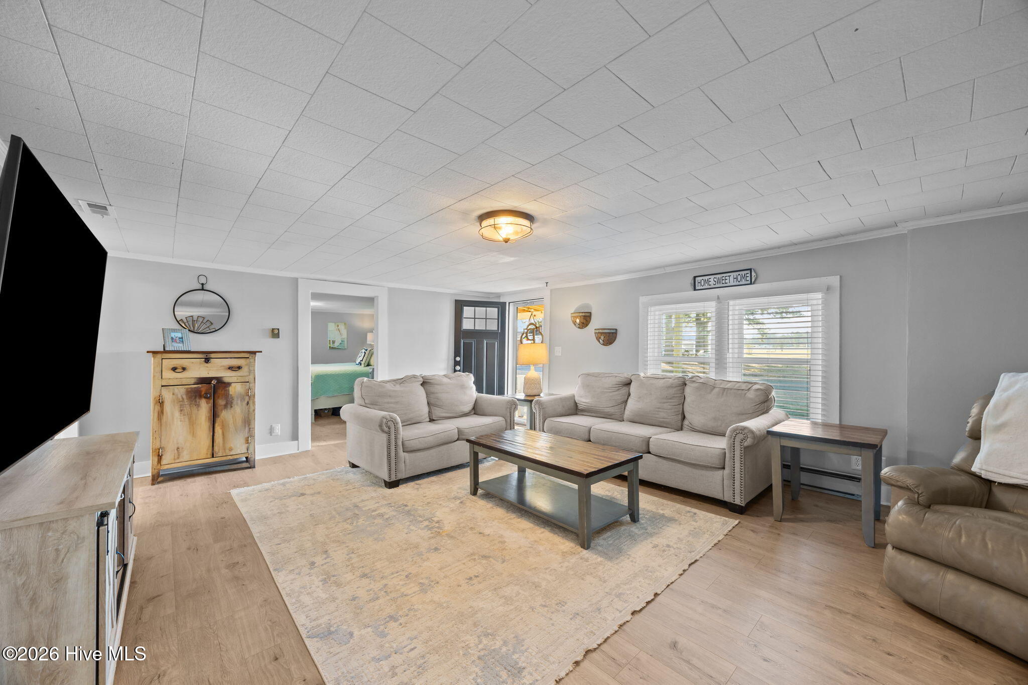 5947 Elks Road Grimesland, NC 27837 - Photo 6 of 54 Living Room