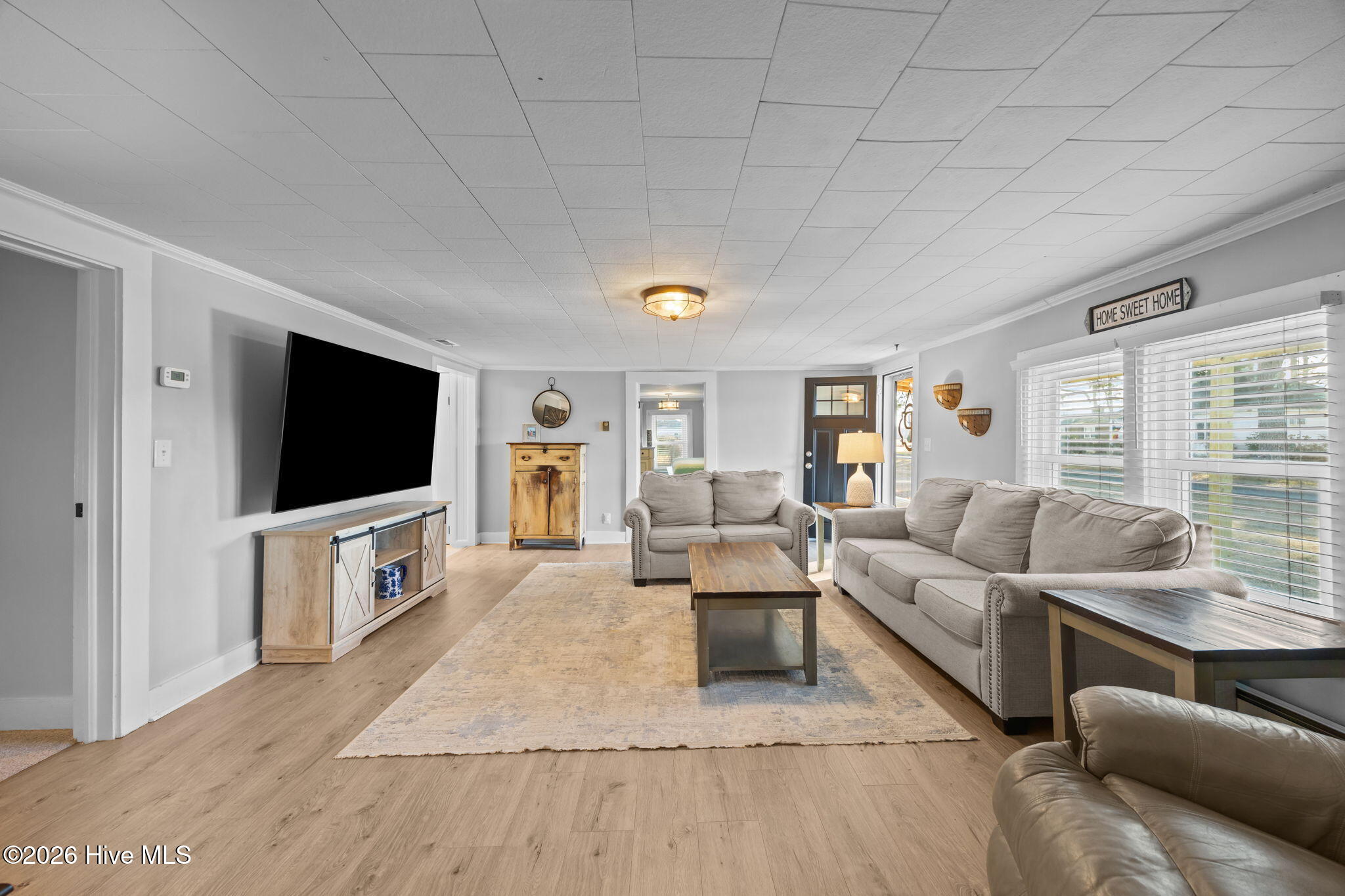 5947 Elks Road Grimesland, NC 27837 - Photo 7 of 54 Living Room