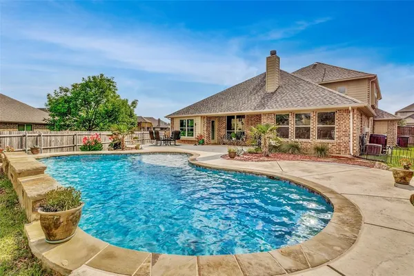 $565,000 | 1012 Sandy Hill, Burleson, TX 76028