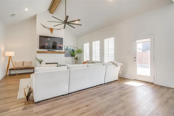 $520,000 | 408 East Paddock, Willow Park, TX 76087