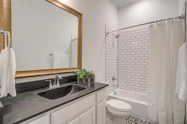 $520,000 | 408 East Paddock, Willow Park, TX 76087