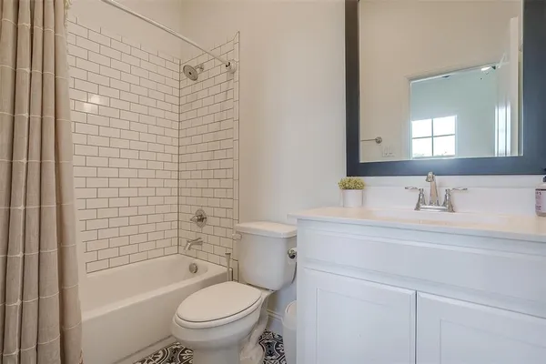 $520,000 | 408 East Paddock, Willow Park, TX 76087