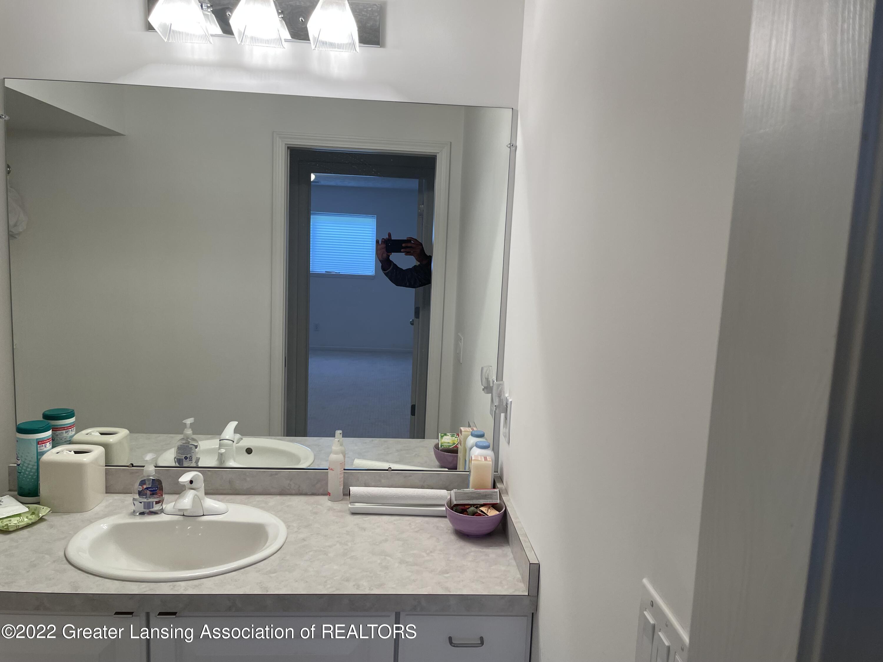 2415 North Aurelius Road, Unit 45 Holt, MI 48842 - Photo 26 of 37 Downstairs Bath