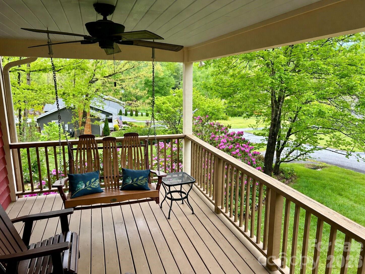 22 Timberleaf Drive Fletcher, NC 28732 - Photo 2 of 47