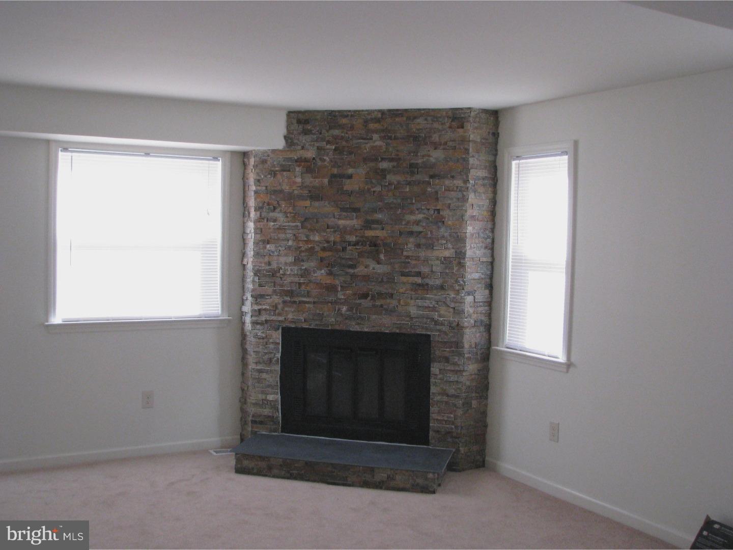 9 Cottage Gate Road Sicklerville, NJ 08081 - Photo 4 of 23 Unit #1