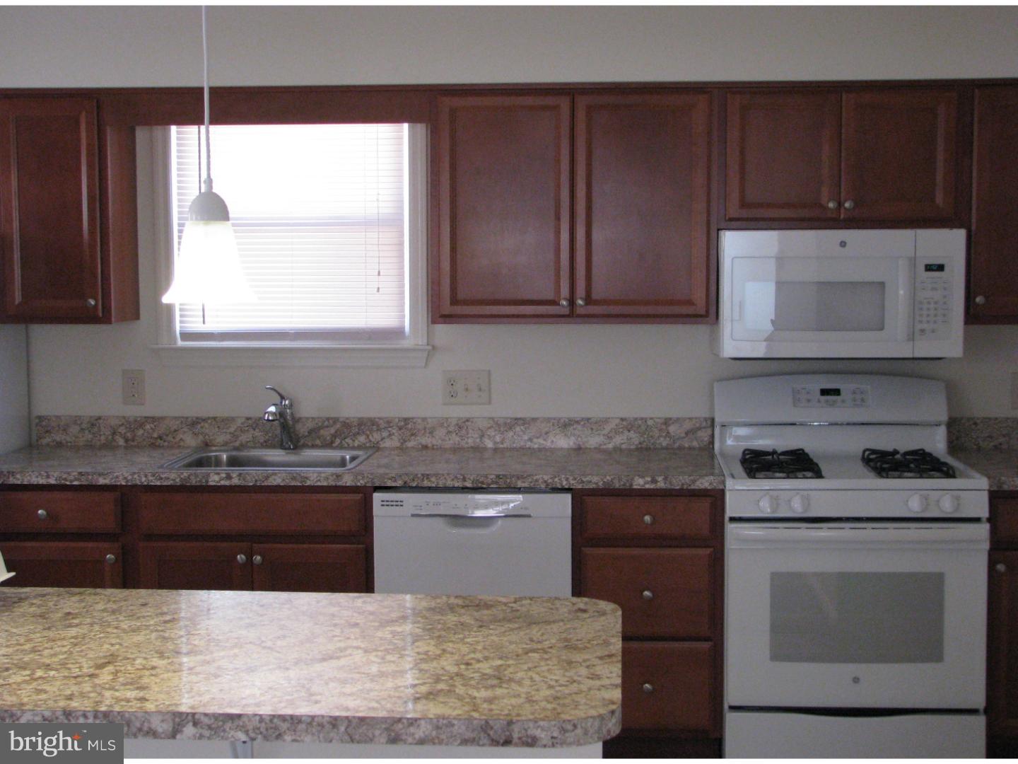 9 Cottage Gate Road Sicklerville, NJ 08081 - Photo 8 of 23 Unit #1