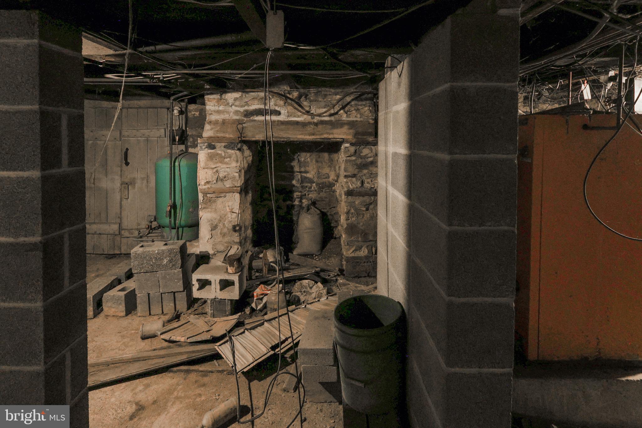 8659 Allemaengel Road Kempton, PA 19529 - Photo 62 of 71