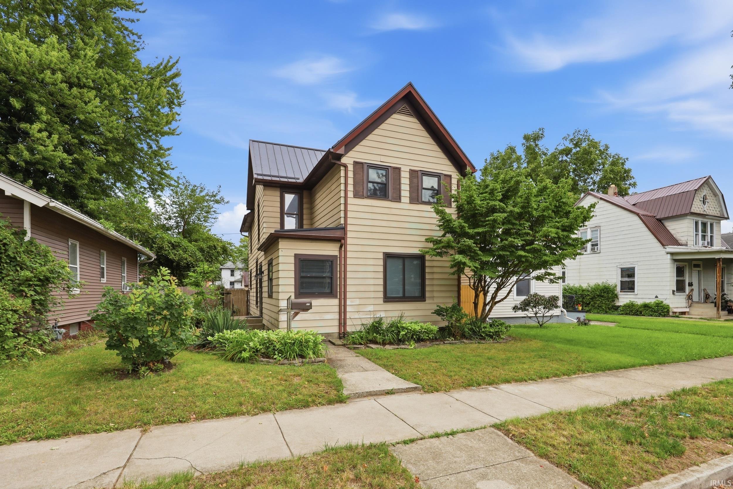 625 Riverside Avenue Fort Wayne, IN 46805 - Photo 2 of 37 Gallery Image 2
