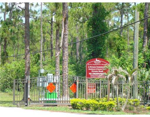 2555 Doe Trail Loxahatchee, FL 33470 - Photo 5 of 8 Additional Photo