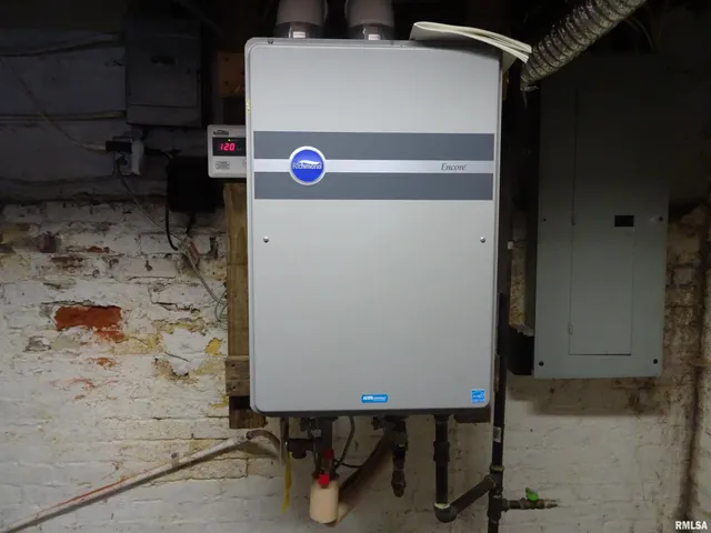 $189,900 | 522 North State Street, Geneseo, IL 61254