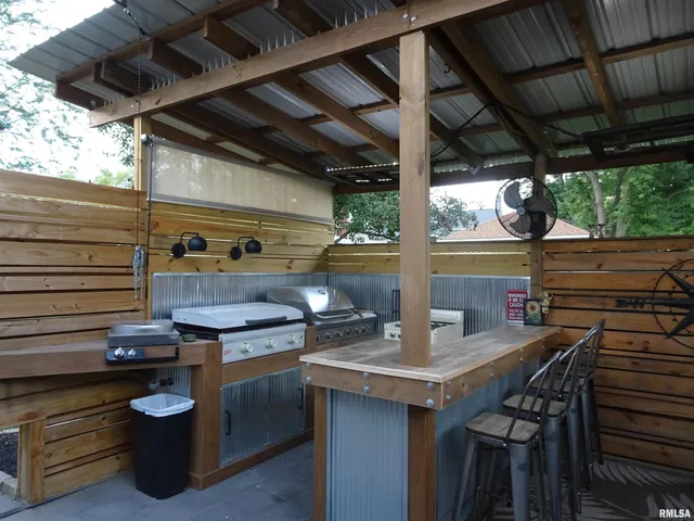 $189,900 | 522 North State Street, Geneseo, IL 61254