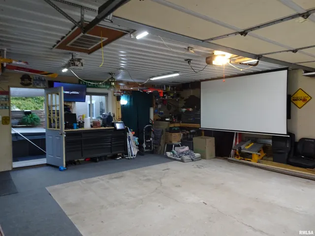 $189,900 | 522 North State Street, Geneseo, IL 61254