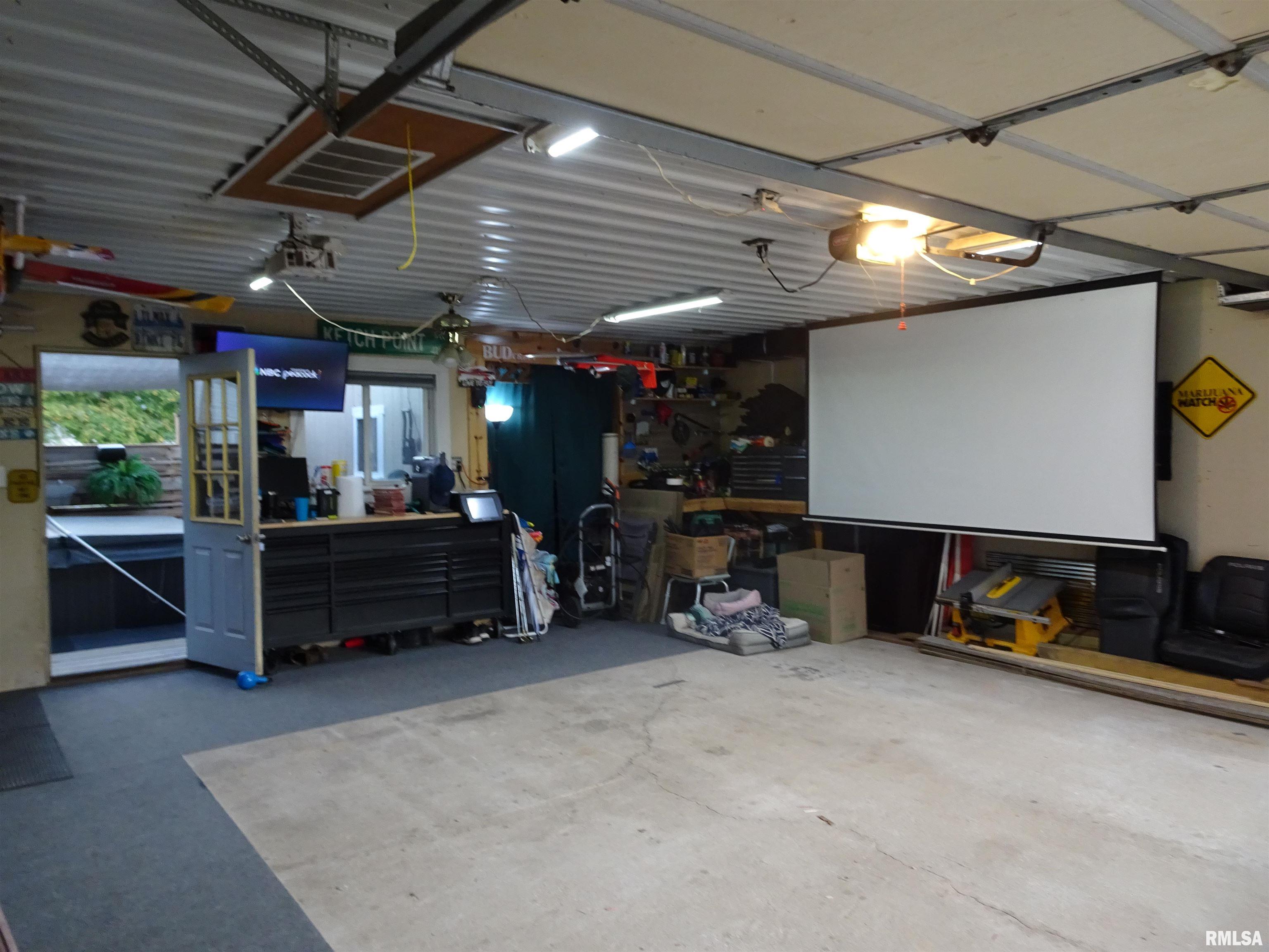 522 North State Street Geneseo, IL 61254 - Photo 27 of 35