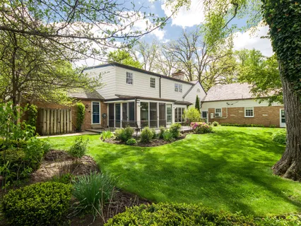 $1,649,000 | 9002 Kedvale Avenue, Skokie, IL 60076