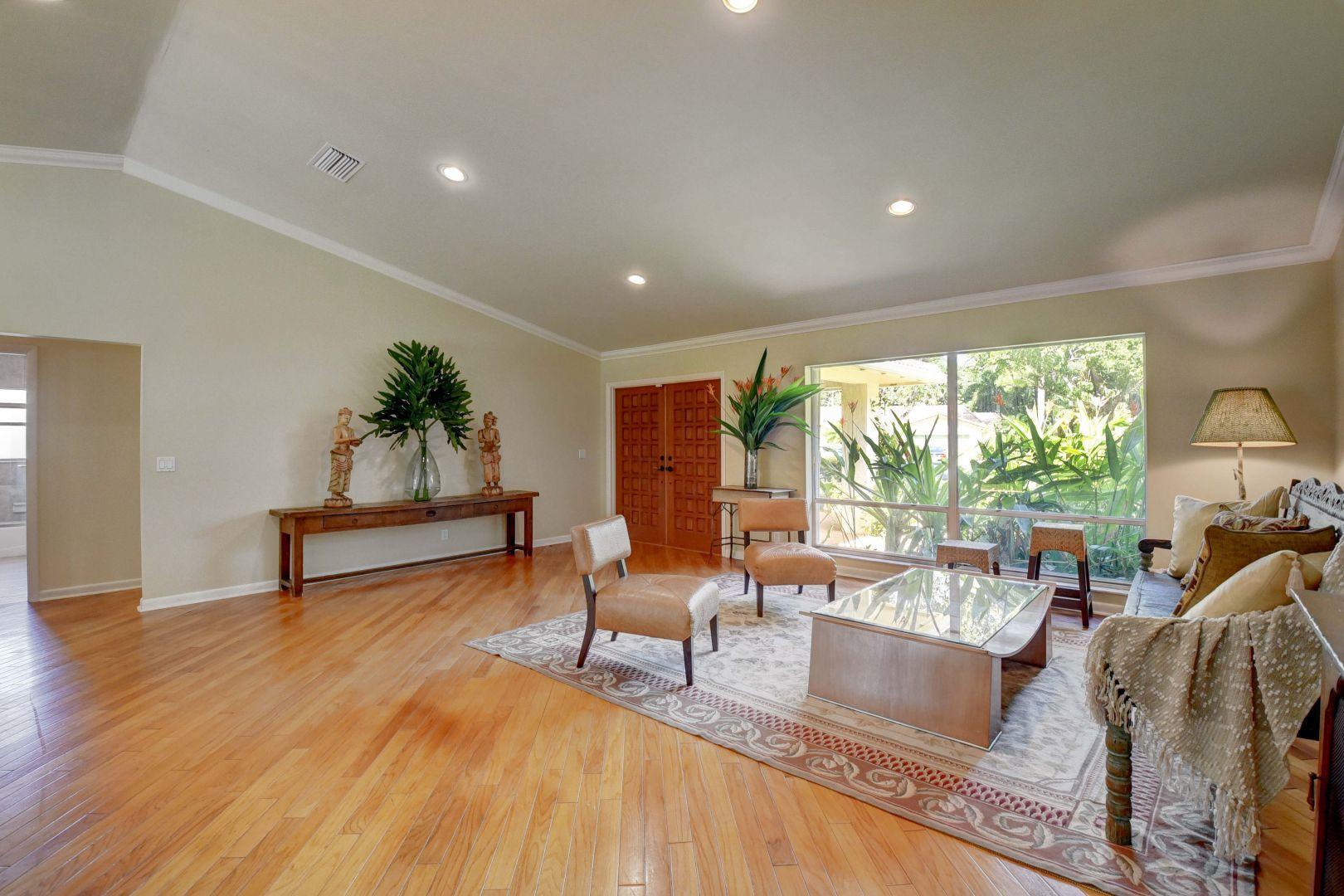 2422 Northwest 36th Street Boca Raton, FL 33431 - Photo 10 of 45 Great living space