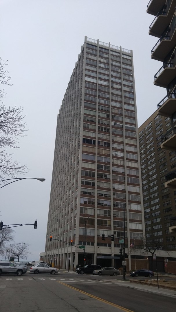 6171 North Sheridan Road, Unit 2707 Chicago, IL 60660 - Photo 20 of 23