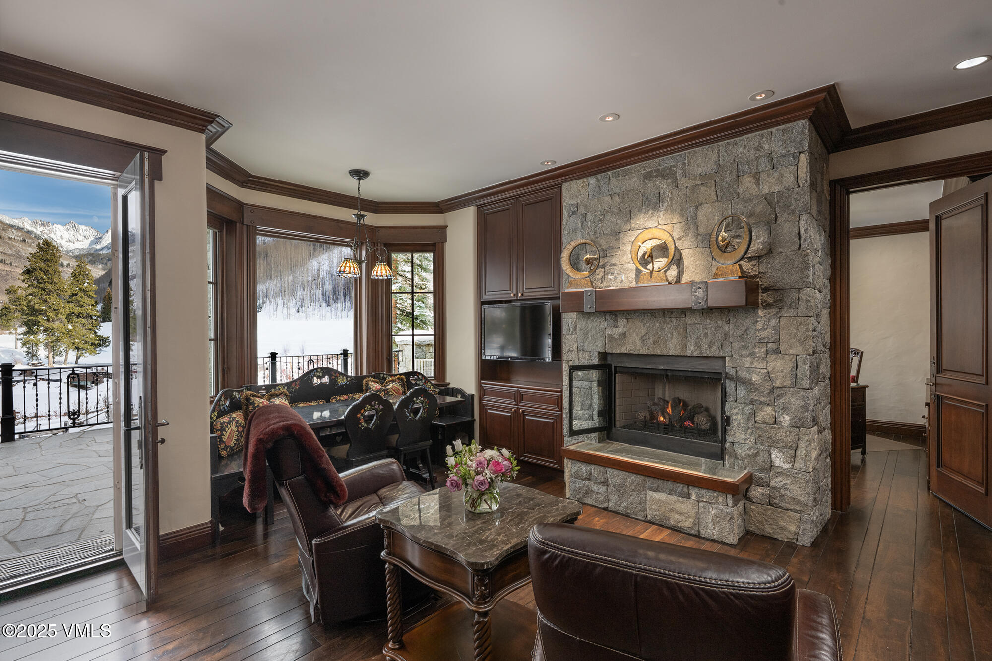 1979 Sunburst Drive Vail, CO 81657 - Photo 4 of 50 SFB_8419