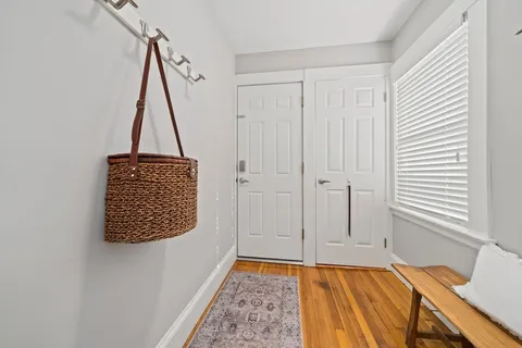 $929,000 | 324 Mt Auburn Street, Unit 2, Watertown, MA 02472