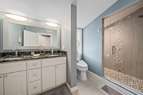 $929,000 | 324 Mt Auburn Street, Unit 2, Watertown, MA 02472