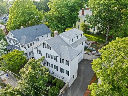 $929,000 | 324 Mt Auburn Street, Unit 2, Watertown, MA 02472